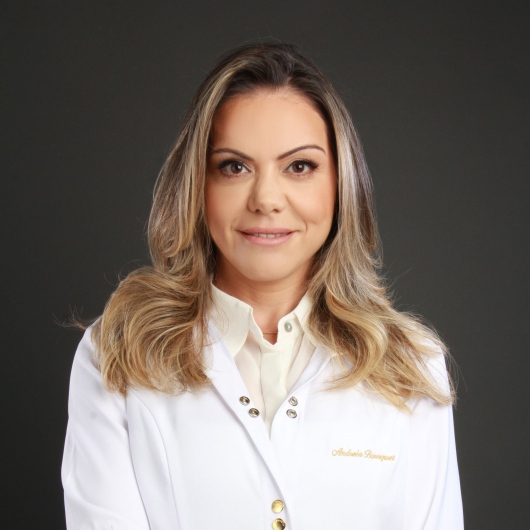 Dra. Andreia Maria