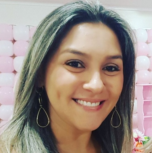Dra. Danielle Makino