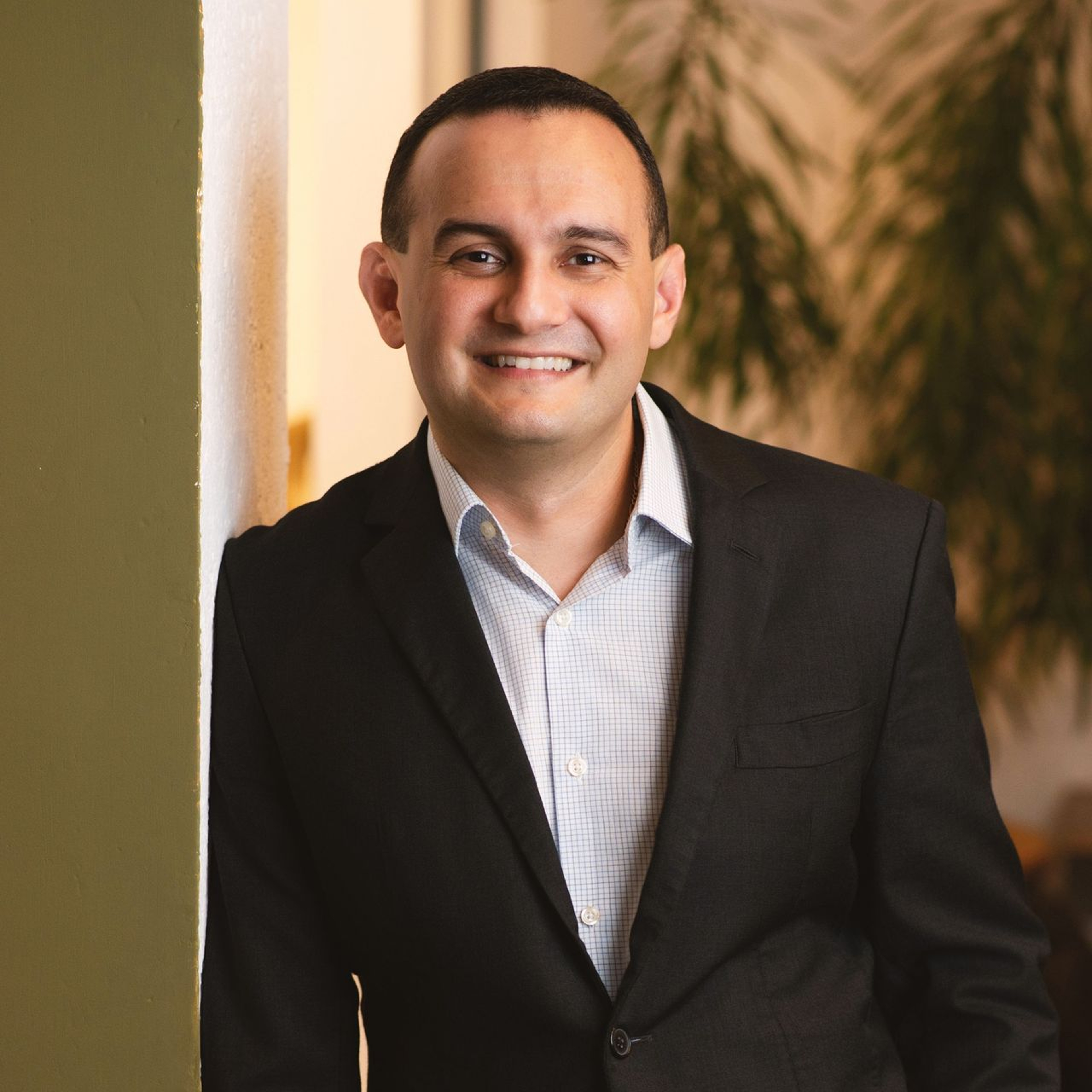 Dr. André Alves