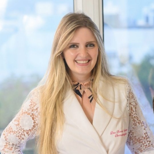 Dra. Bruna Salerno