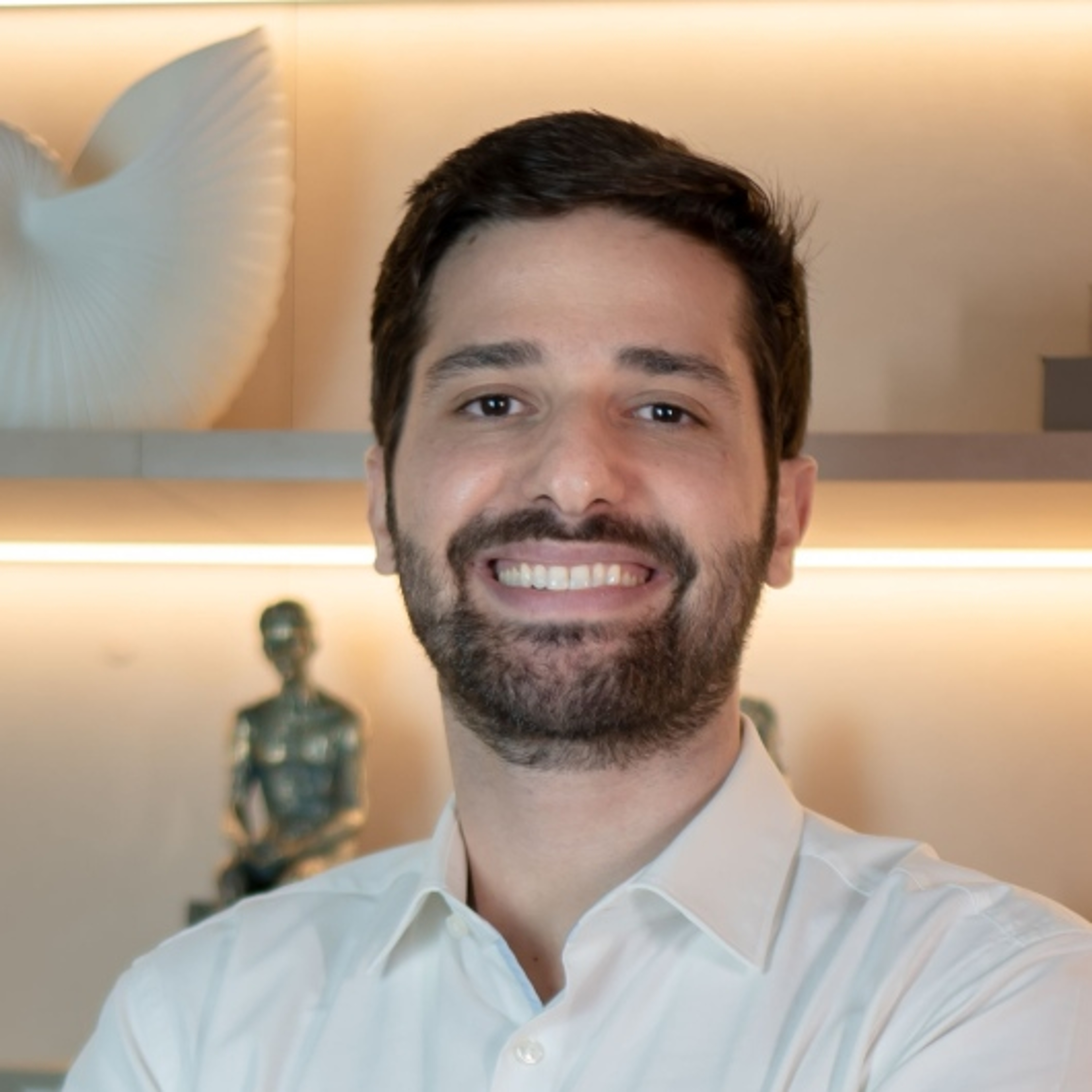 Dr. Leonardo Campos
