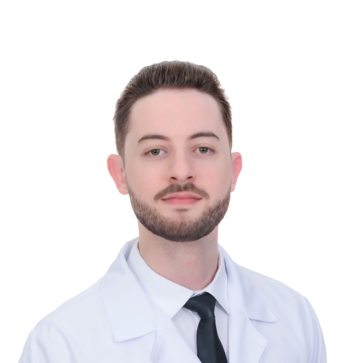 Dr. Pedro Bragato
