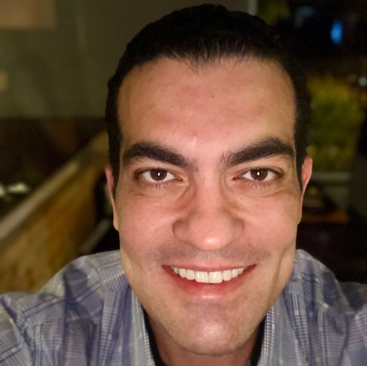 Dr. Henrique Rodrigues