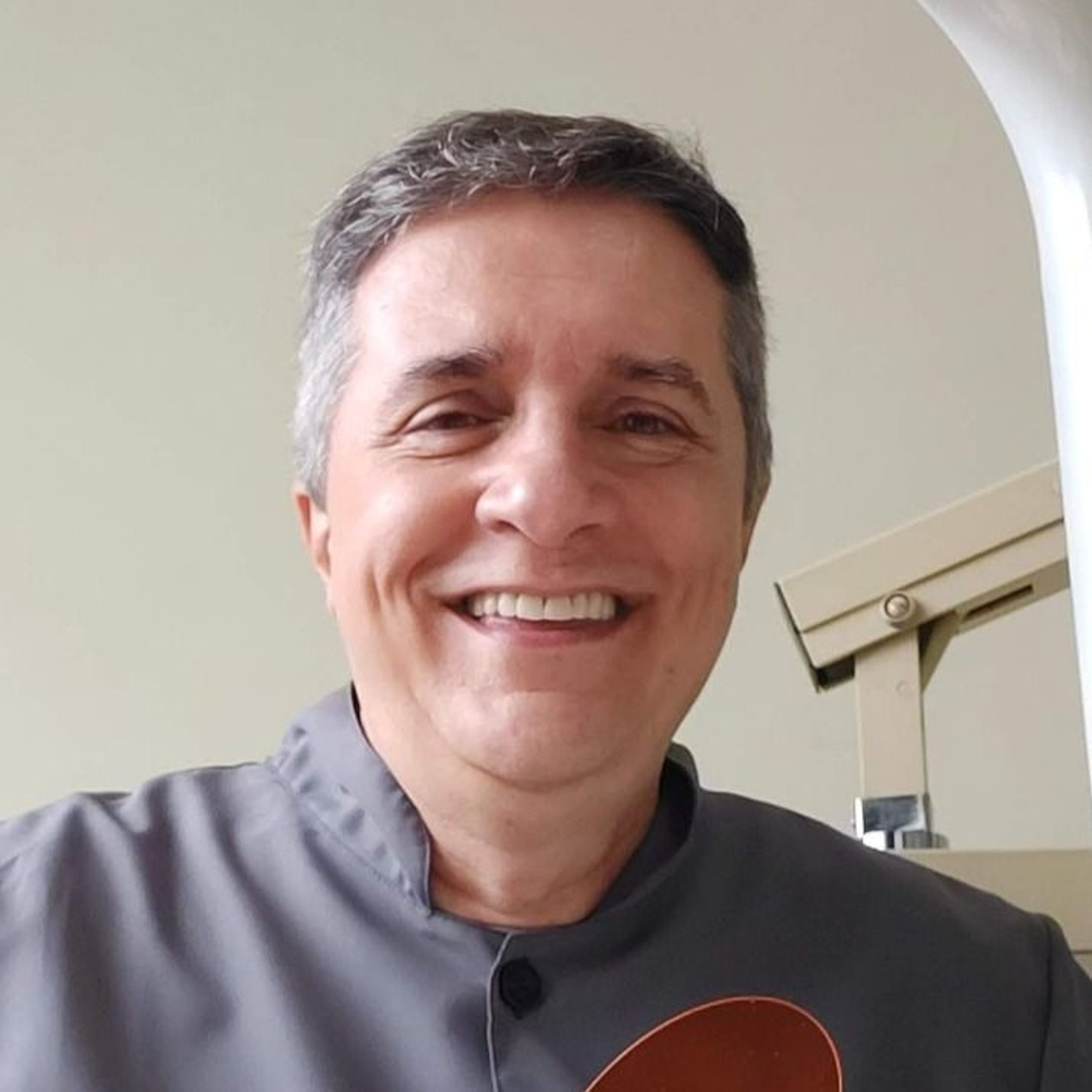 Dr. Marcelo Emanoel
