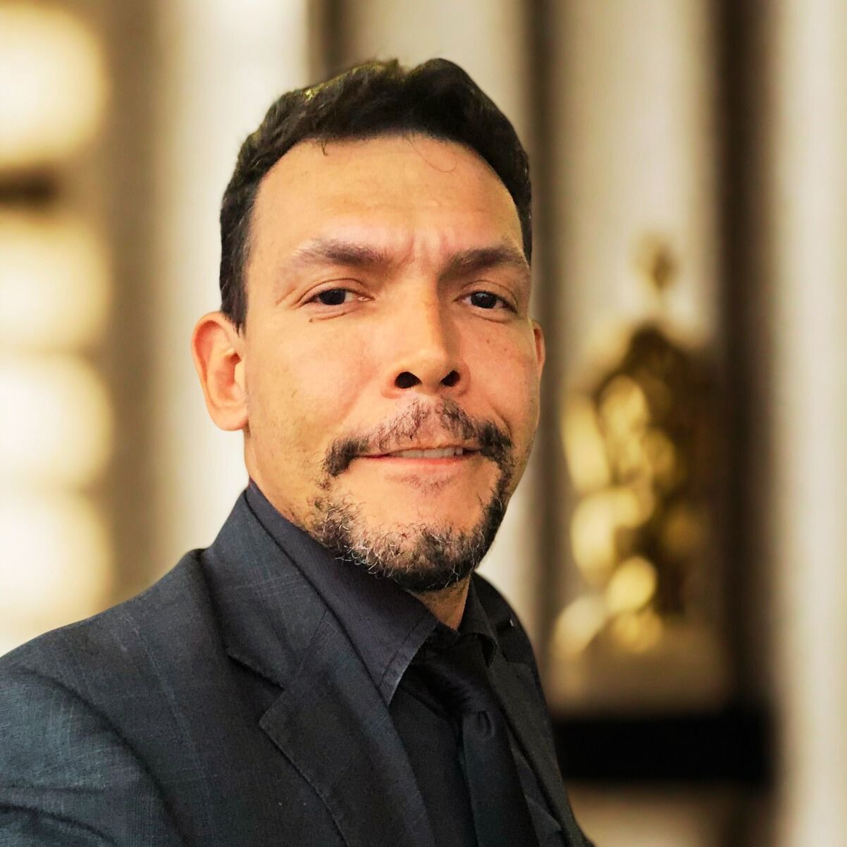 Dr. Marcelo Palmier