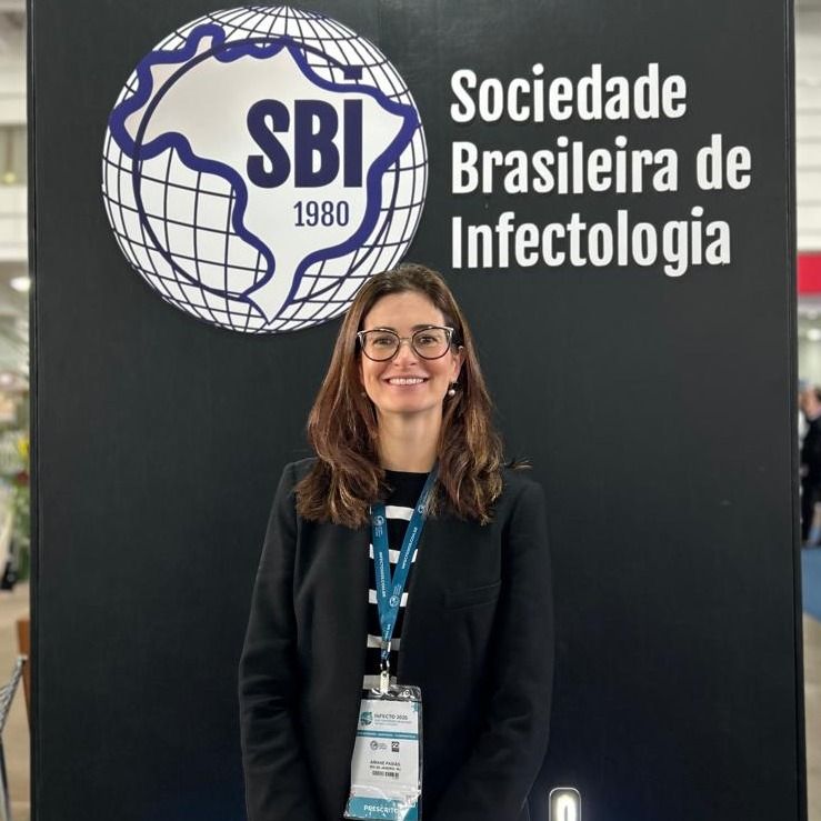 Dra. Ariane Paixão