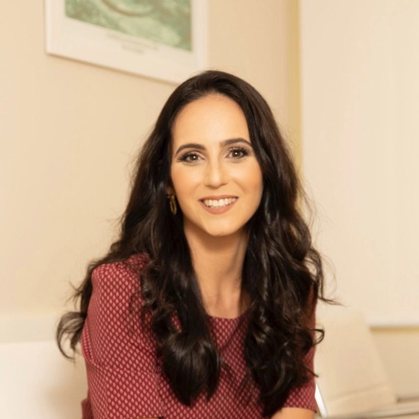 Dra. Juliana Ominelli