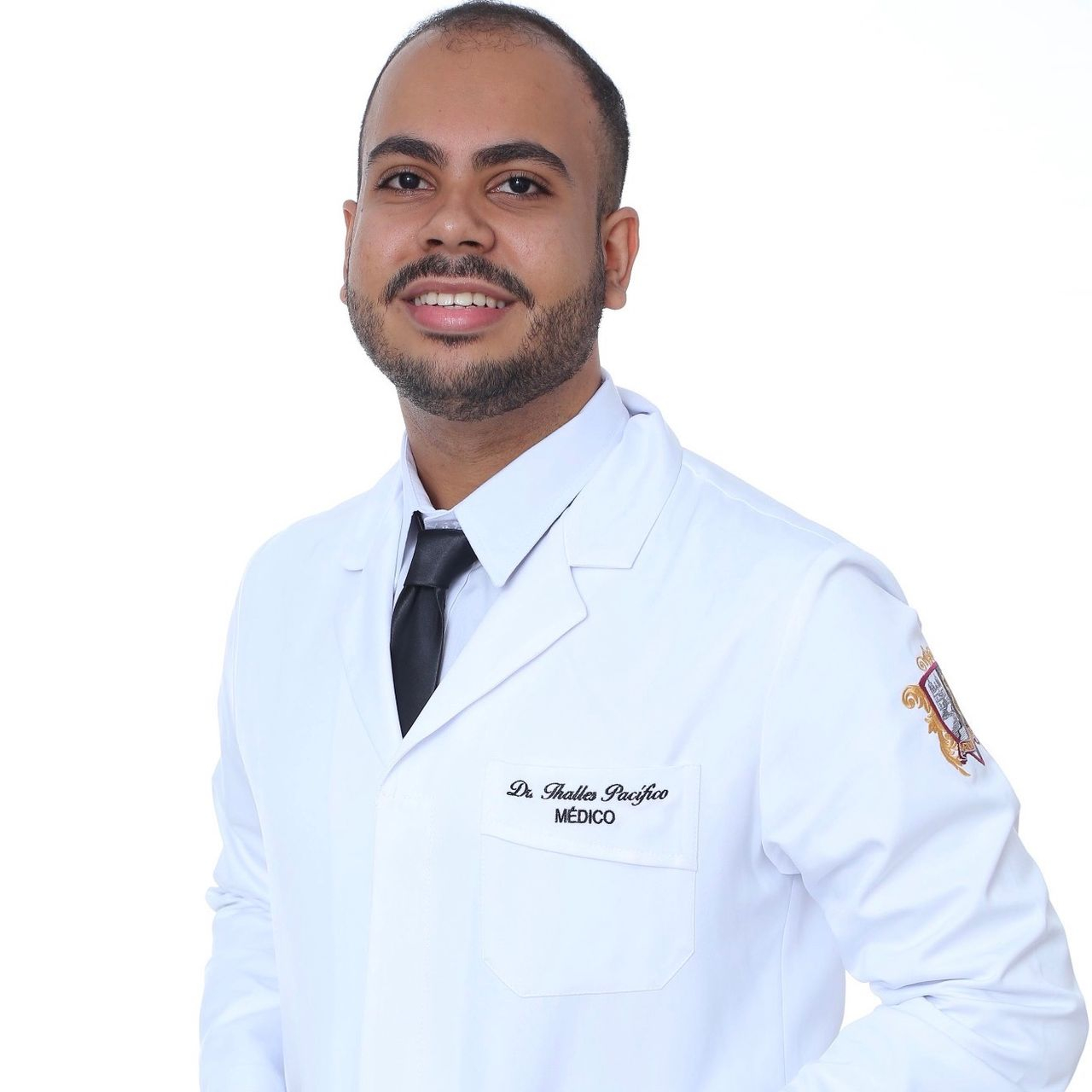 Dr. Thalles Pacífico