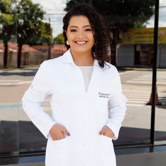 Dra. Ingrid Lorrane