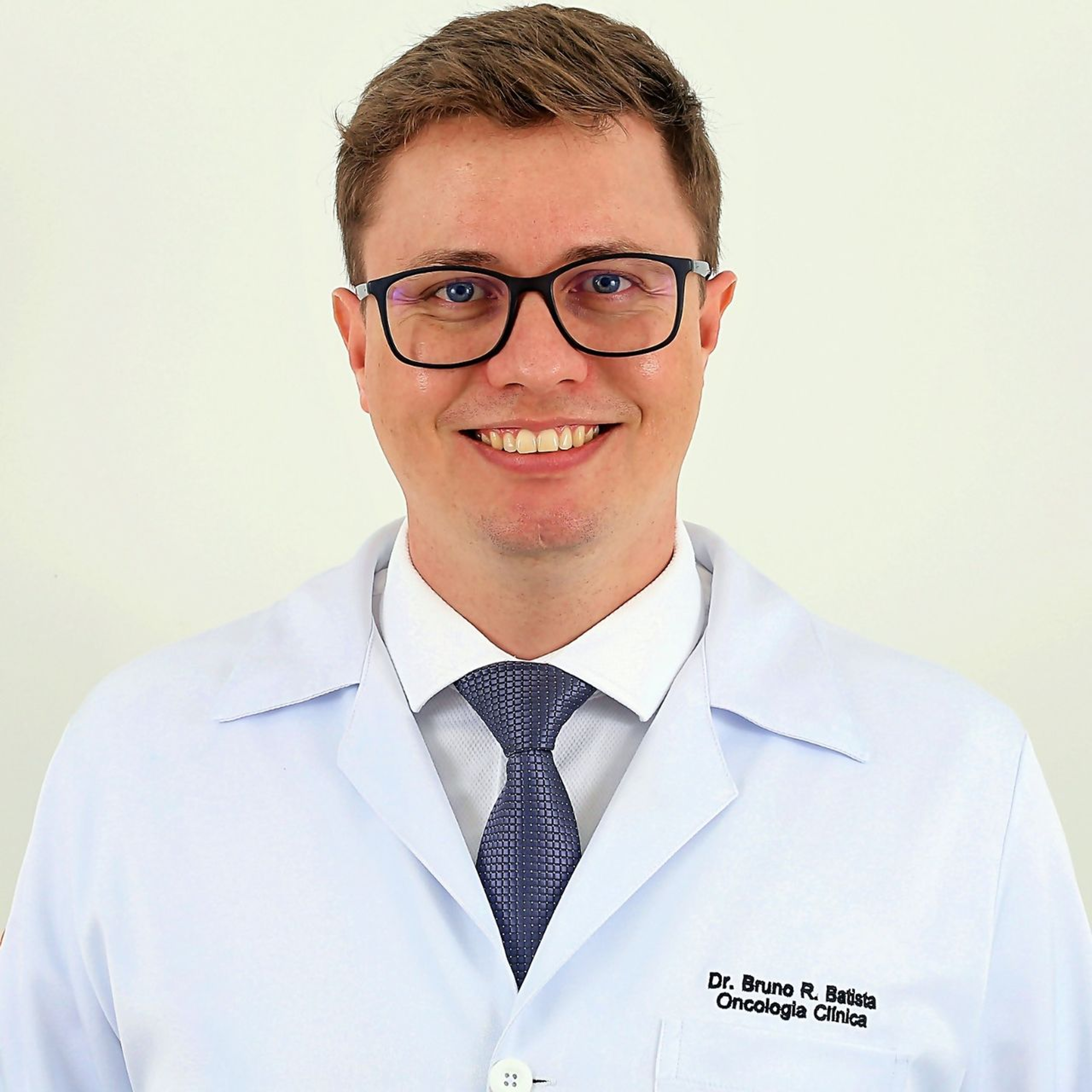 Dr. Bruno Ribeiro