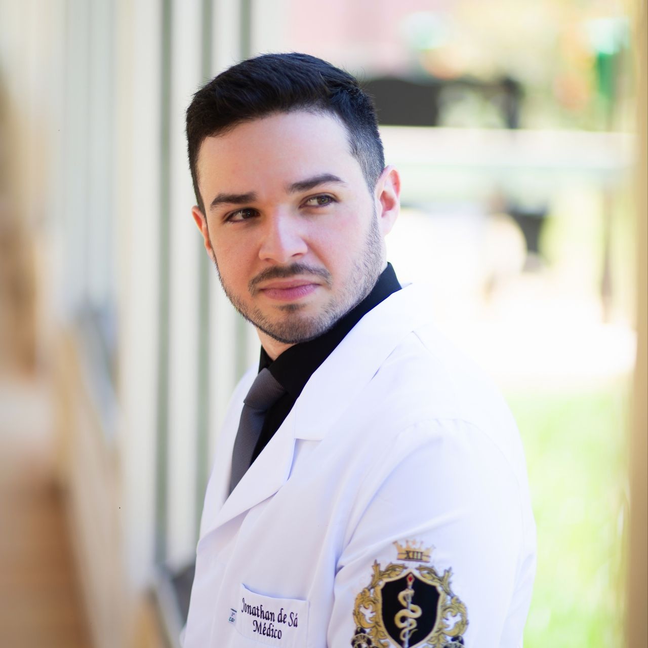 Dr. Jonathan Ramos