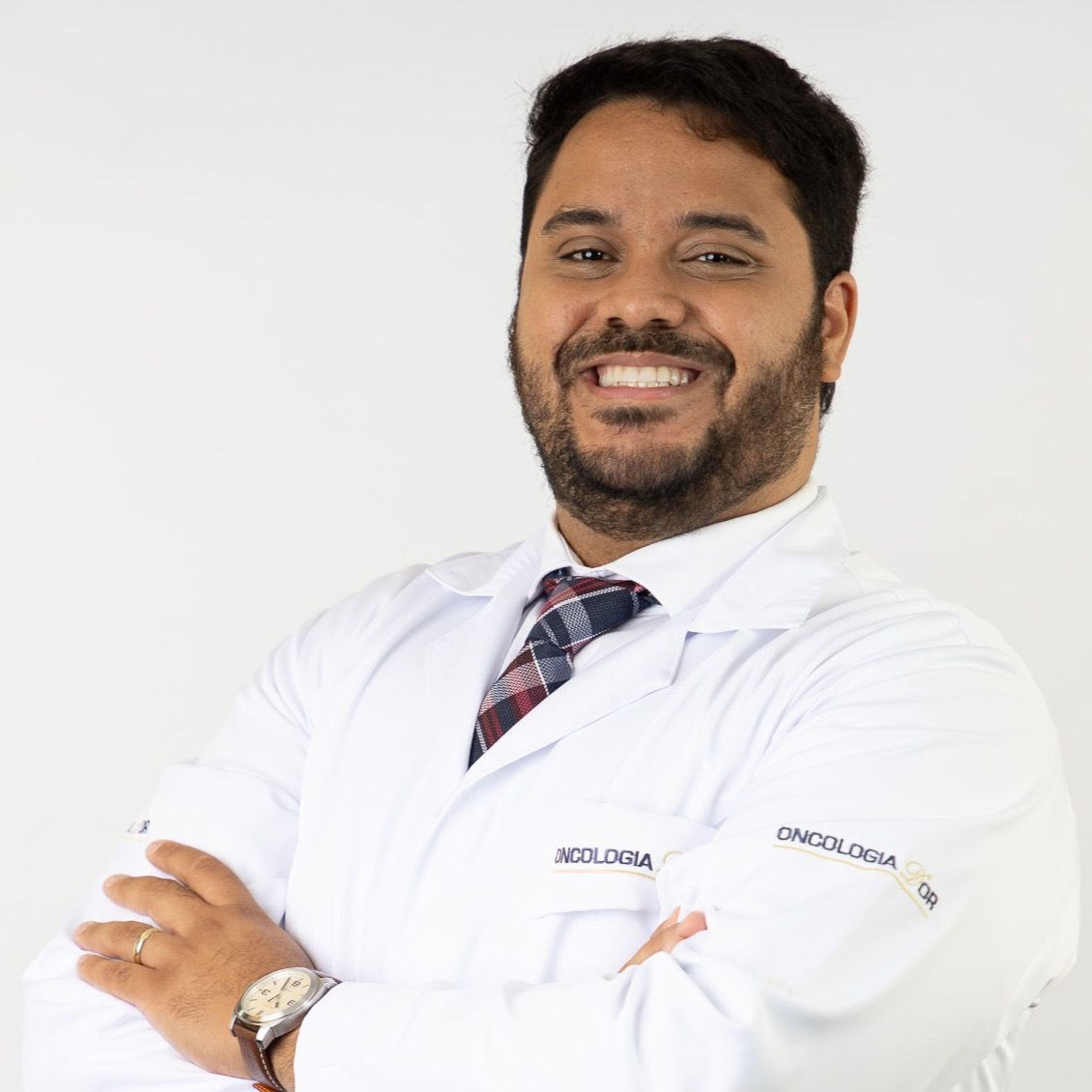 Dr. Maurício Mello