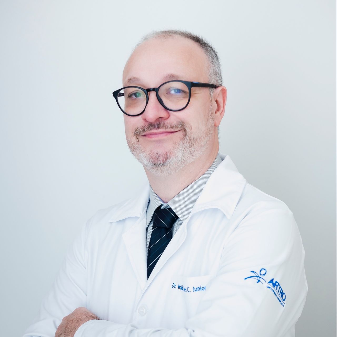 Dr. Waldir Alves
