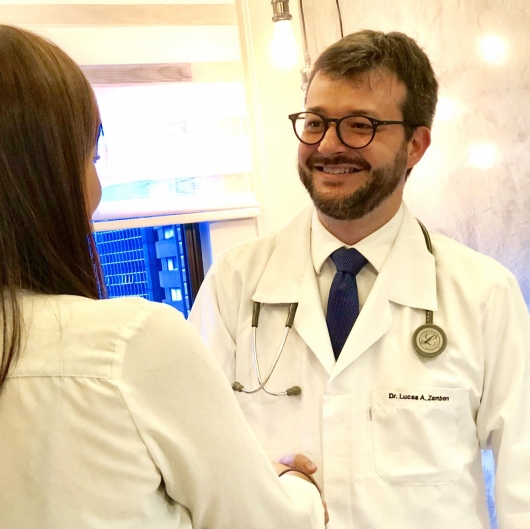 Dr. Lucas Azeredo