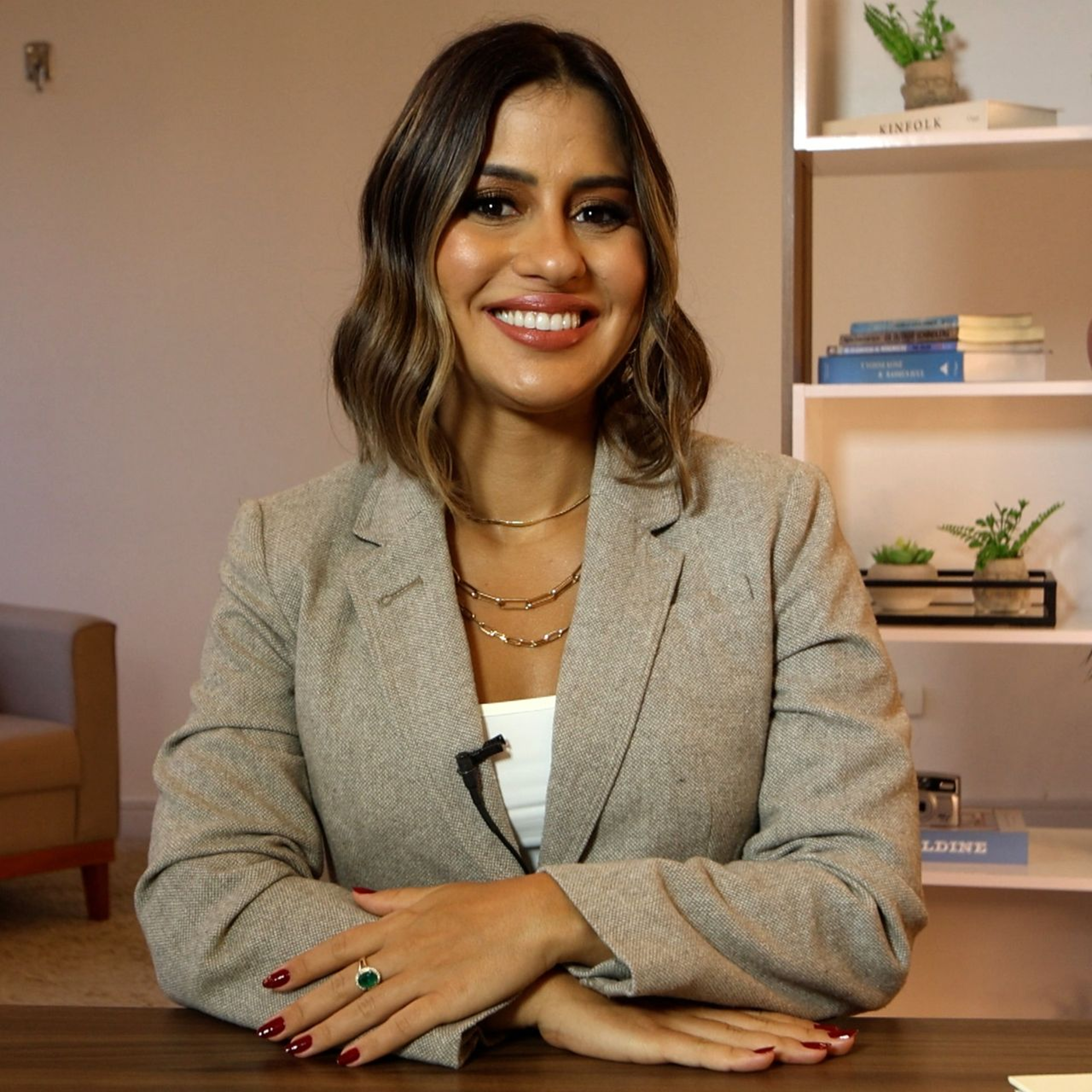 Dra. Kelly Moraes