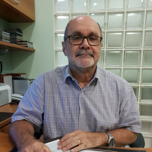 Dr. Alberto Carvalho