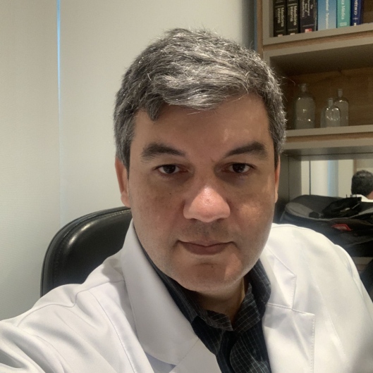 Dr. Frederico Mota
