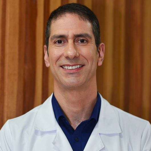 Dr. Pedro Reggiani