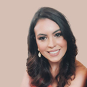 Dra. Ana Caroline