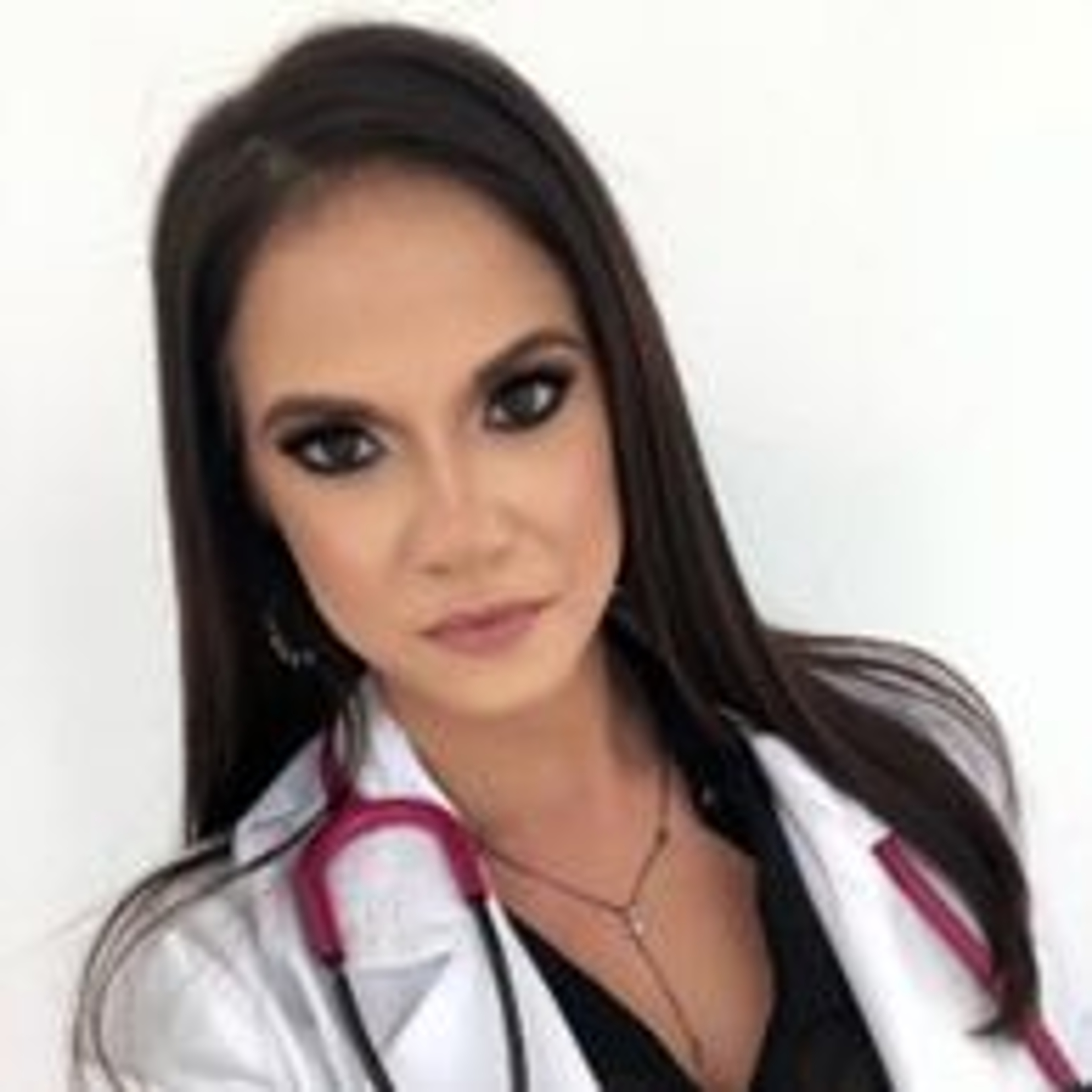 Foto de Dra. Aline Junqueira