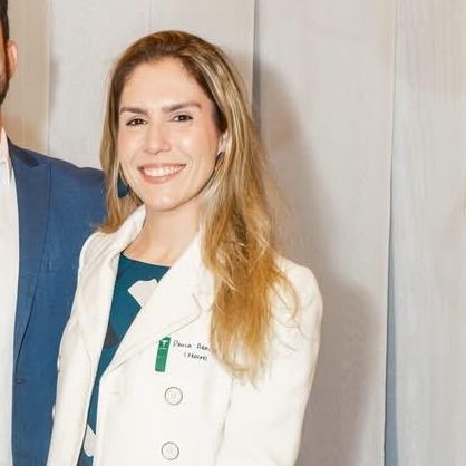 Dra. Paula B.