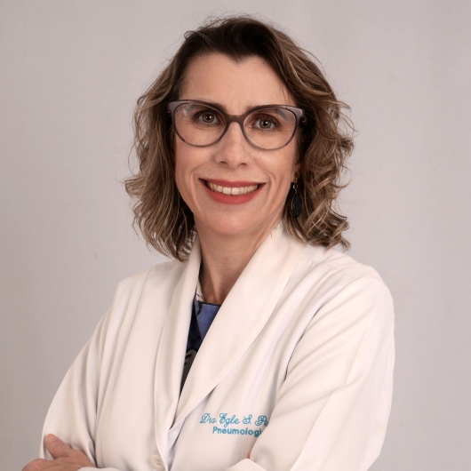 Dra. Egle Sousa