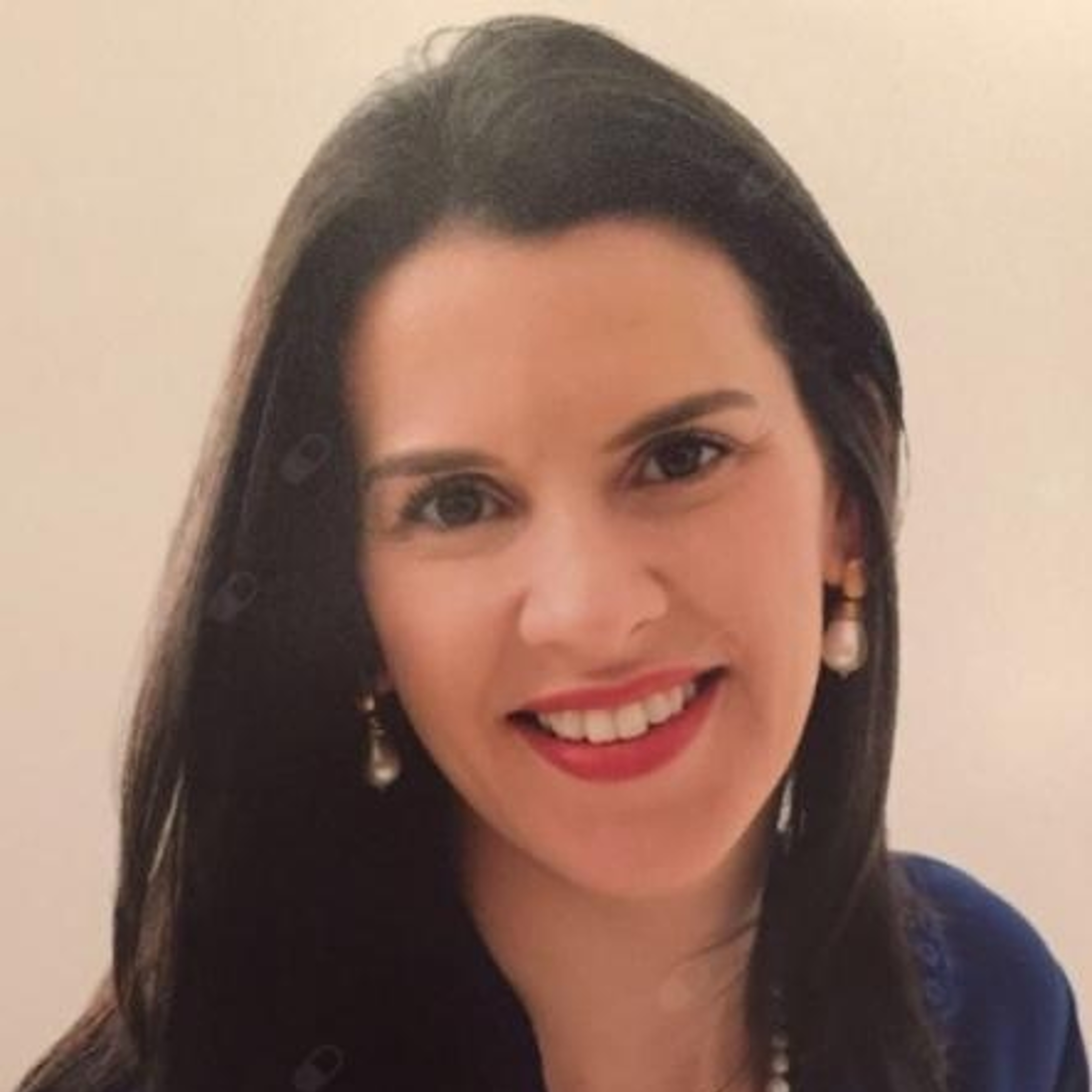 Dra. Amanda Ferreira