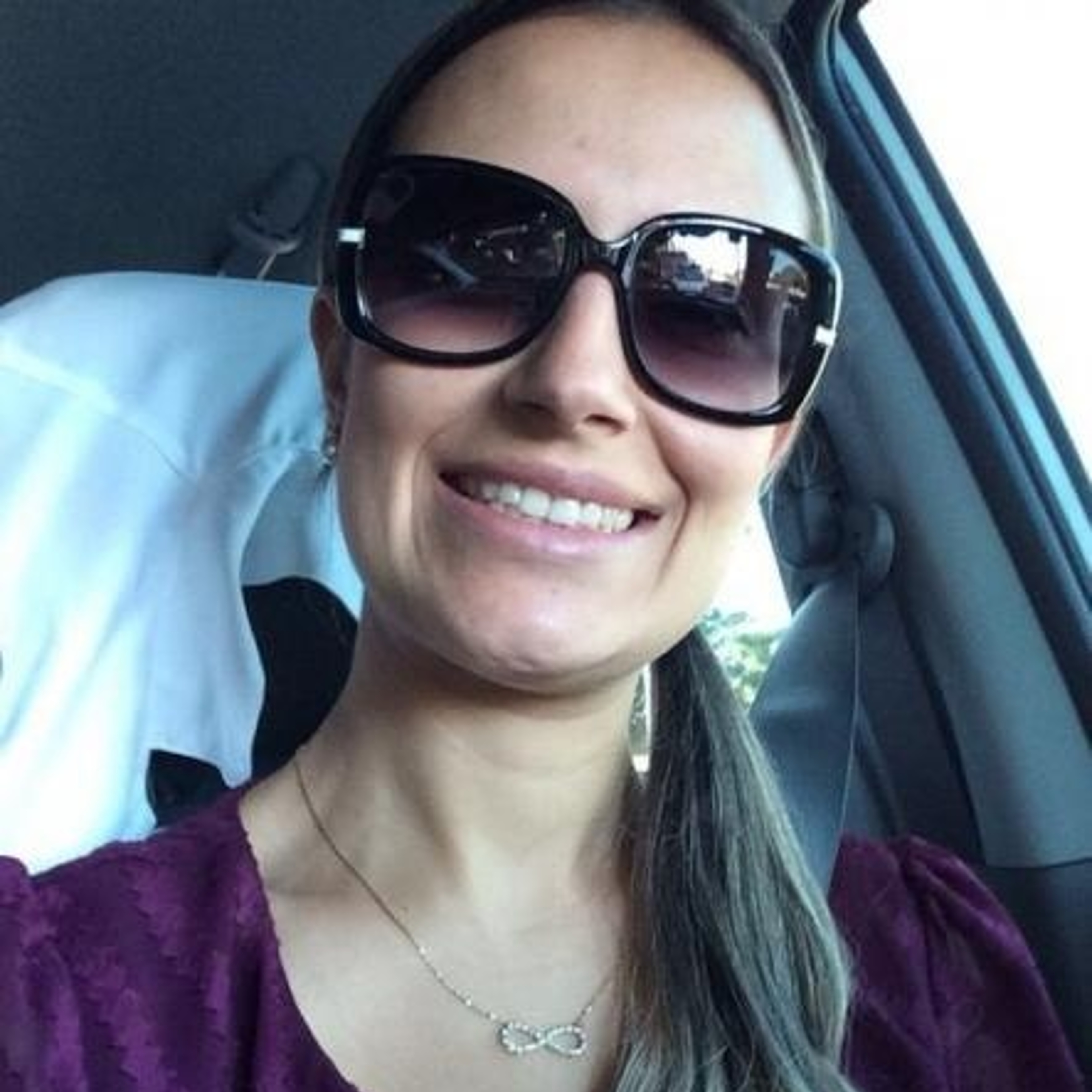 Dra. Danielle Cristine