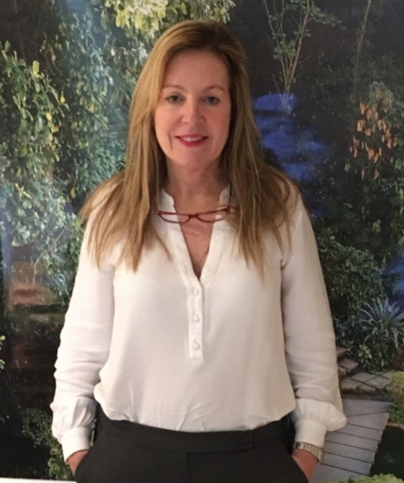 Dra. Solange Cardoso