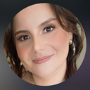 Dra. Yanina Junqueira