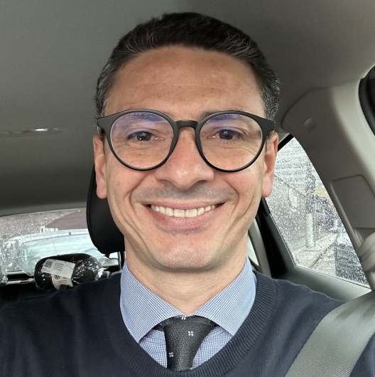 Dr. Rodrigo Peixoto
