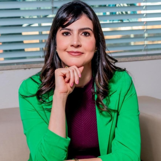 Dra. Laira C.