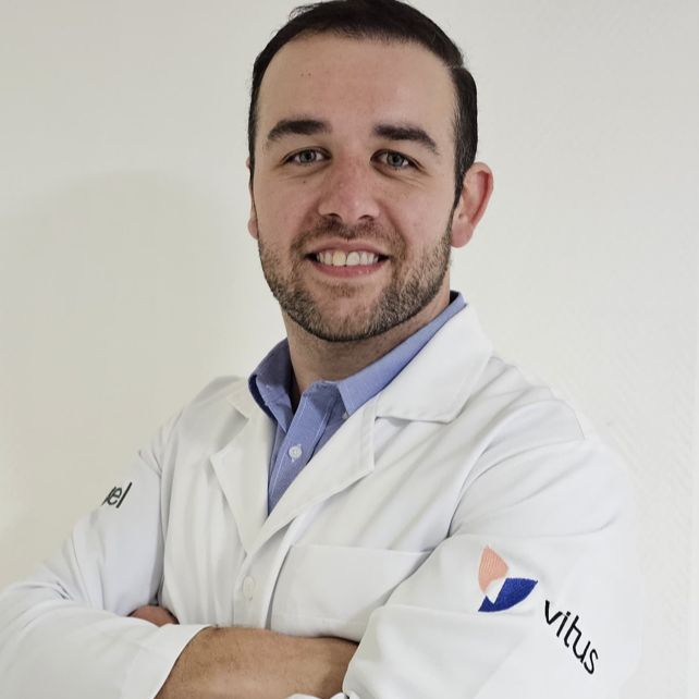 Dr. Jacques Charlab