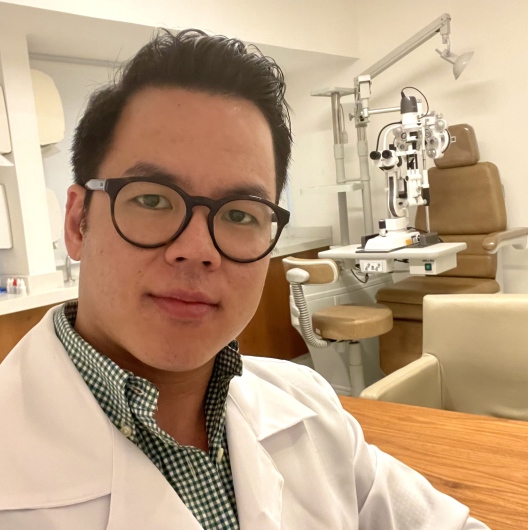 Dr. Eduardo Yamane