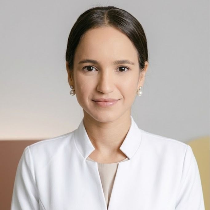 Dra. Camila Cunha