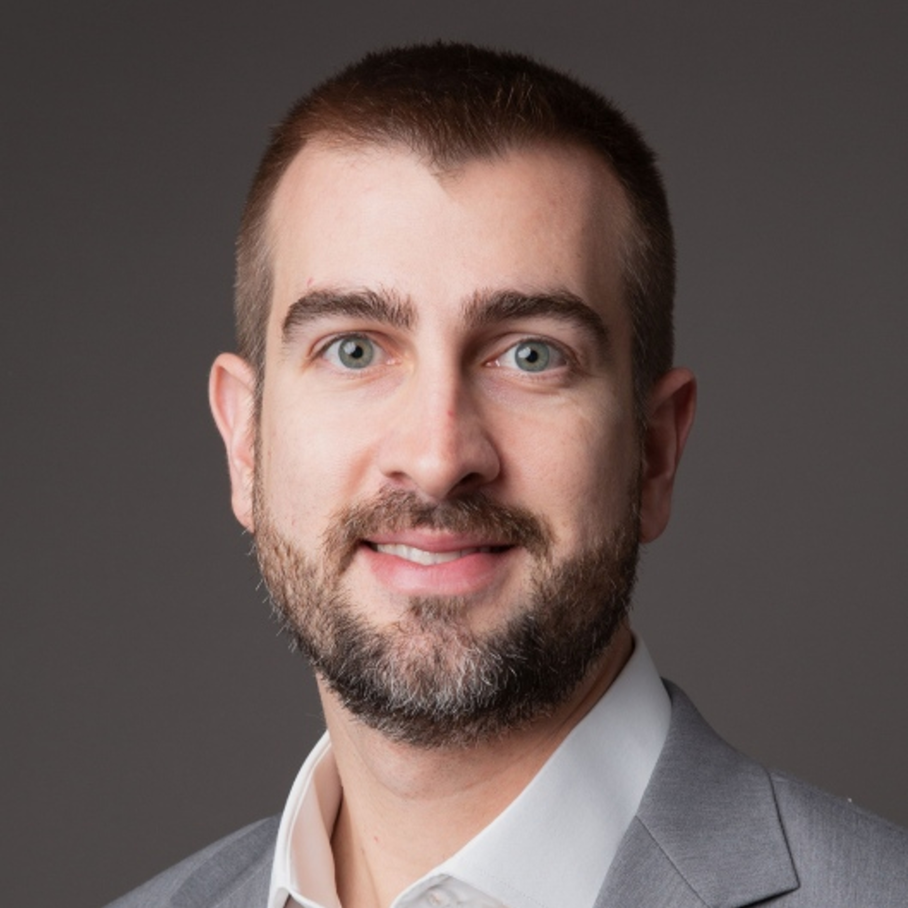 Dr. Fernando Krebs