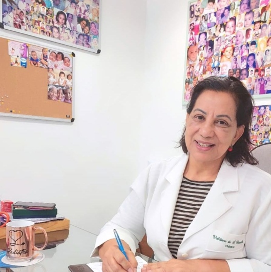 Dra. Valdione Souza