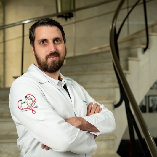Dr. Savas Sobral