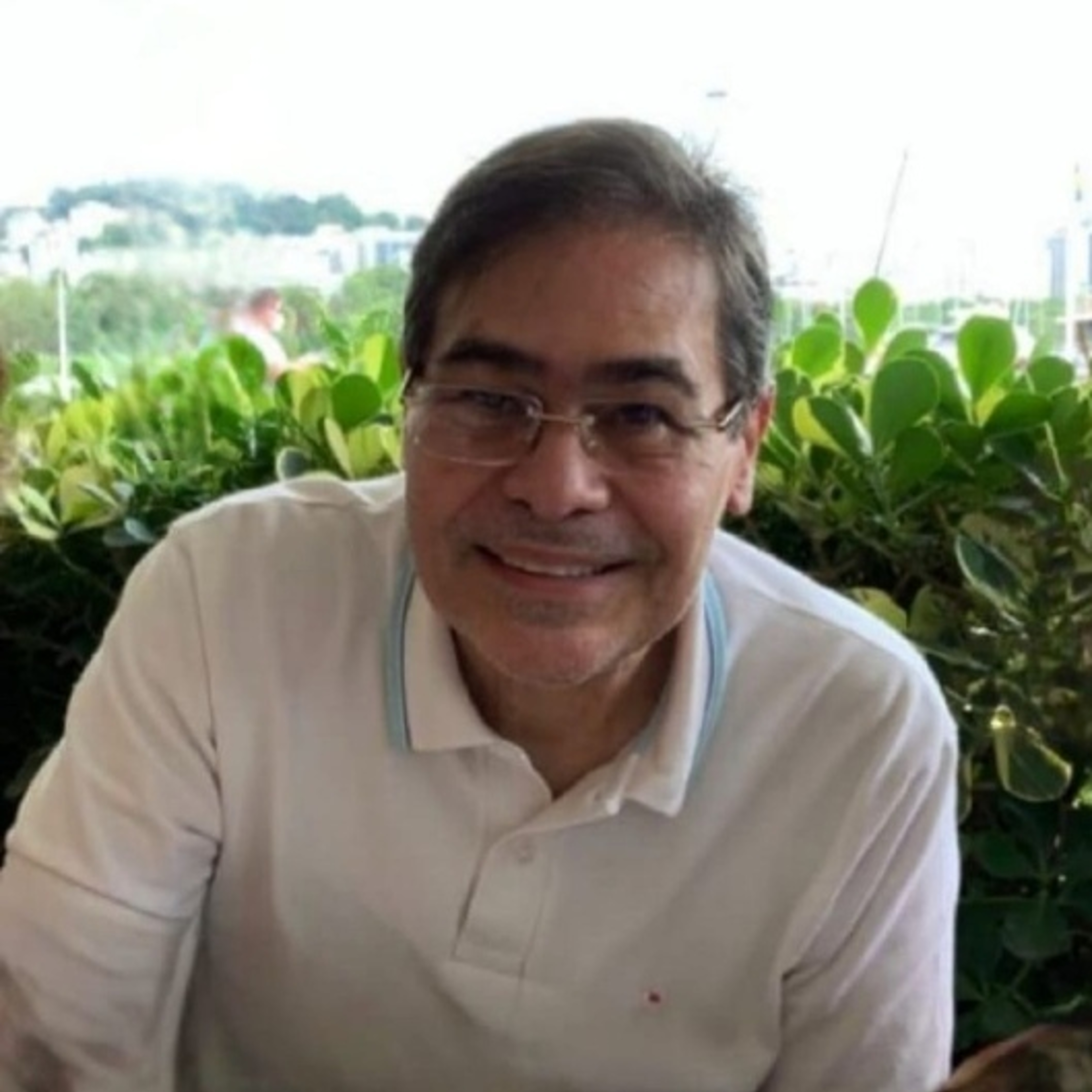 Dr. Carlos Alberto