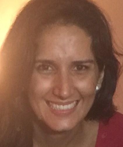 Dra. Renata Vaz