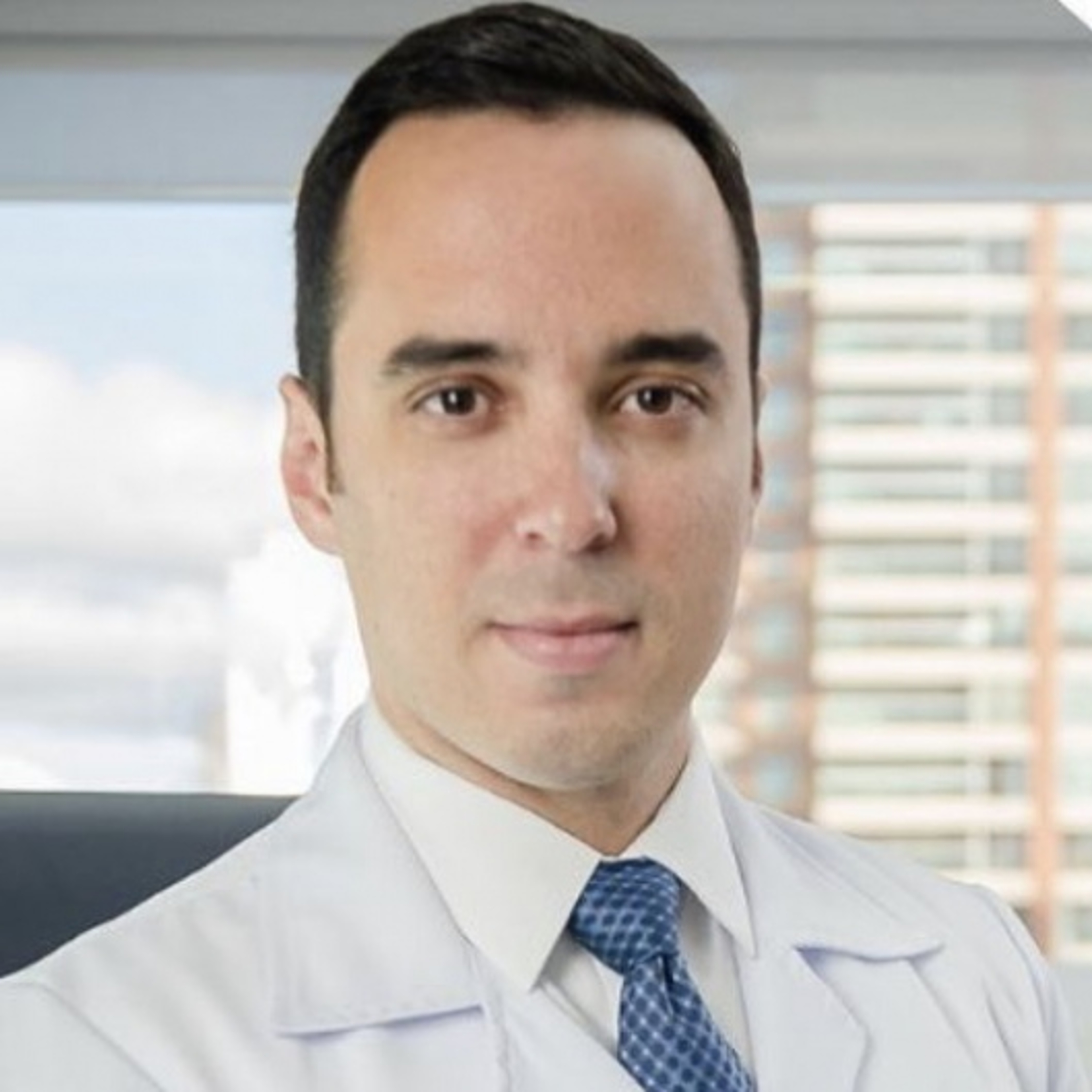 Dr. Paulo Jaworski