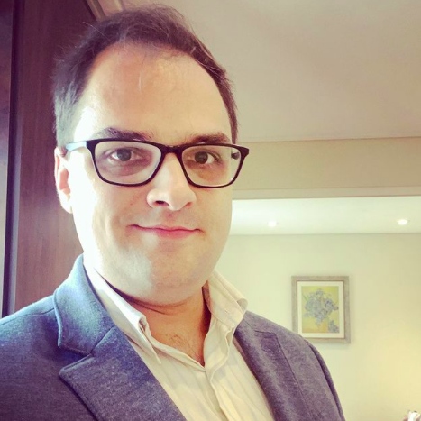 Dr. Eduardo Alcantara