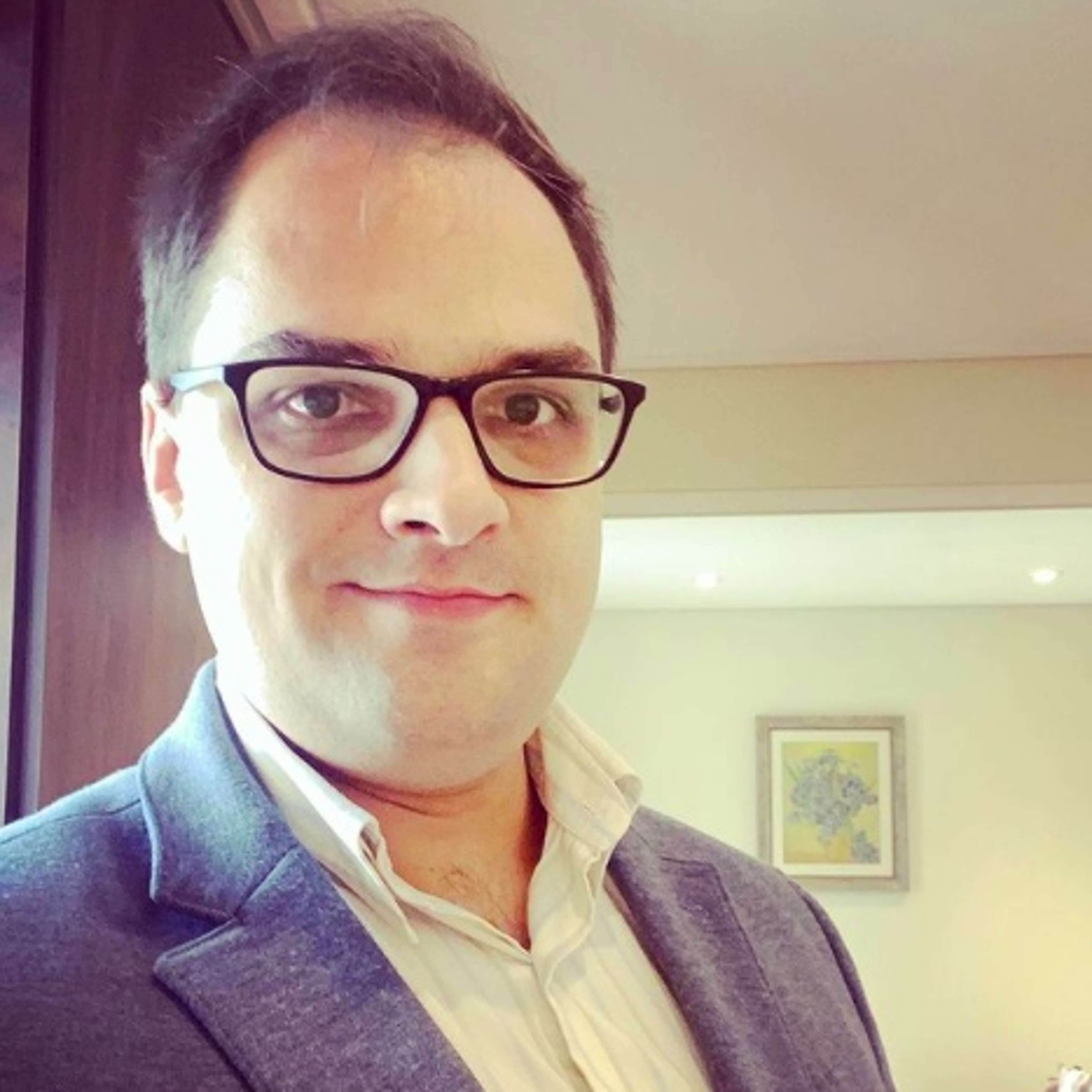 Foto de Dr. Eduardo Alcantara