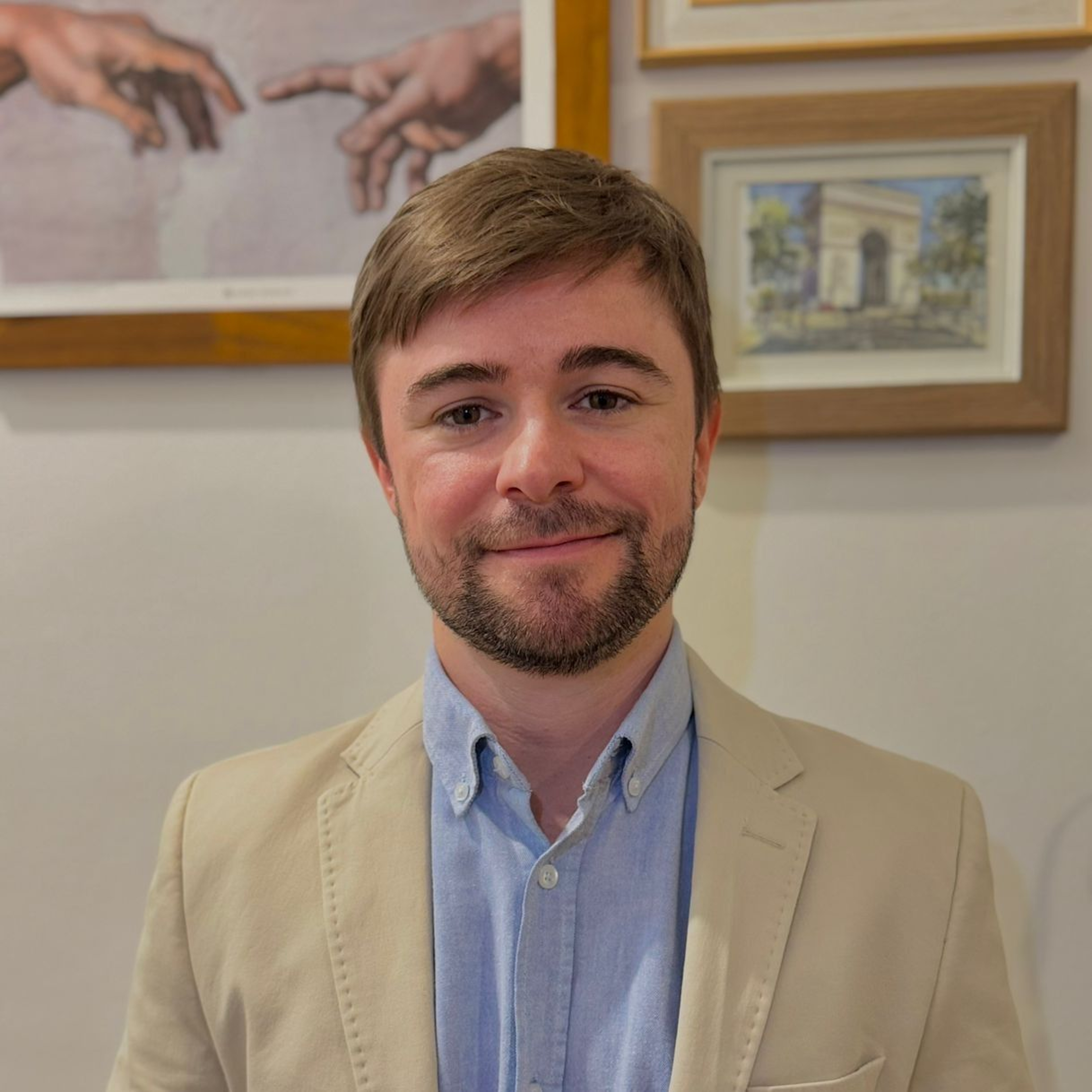 Dr. Lucas Daflon