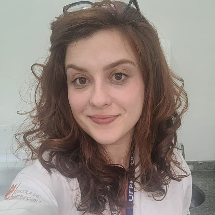 Dra. Nicole Mattar