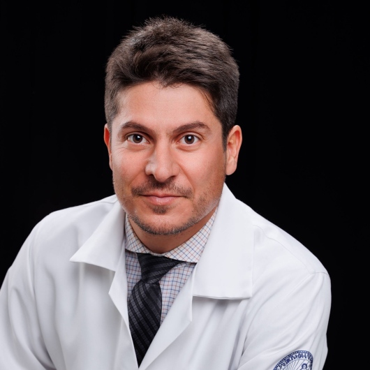 Dr. Helio Rubens