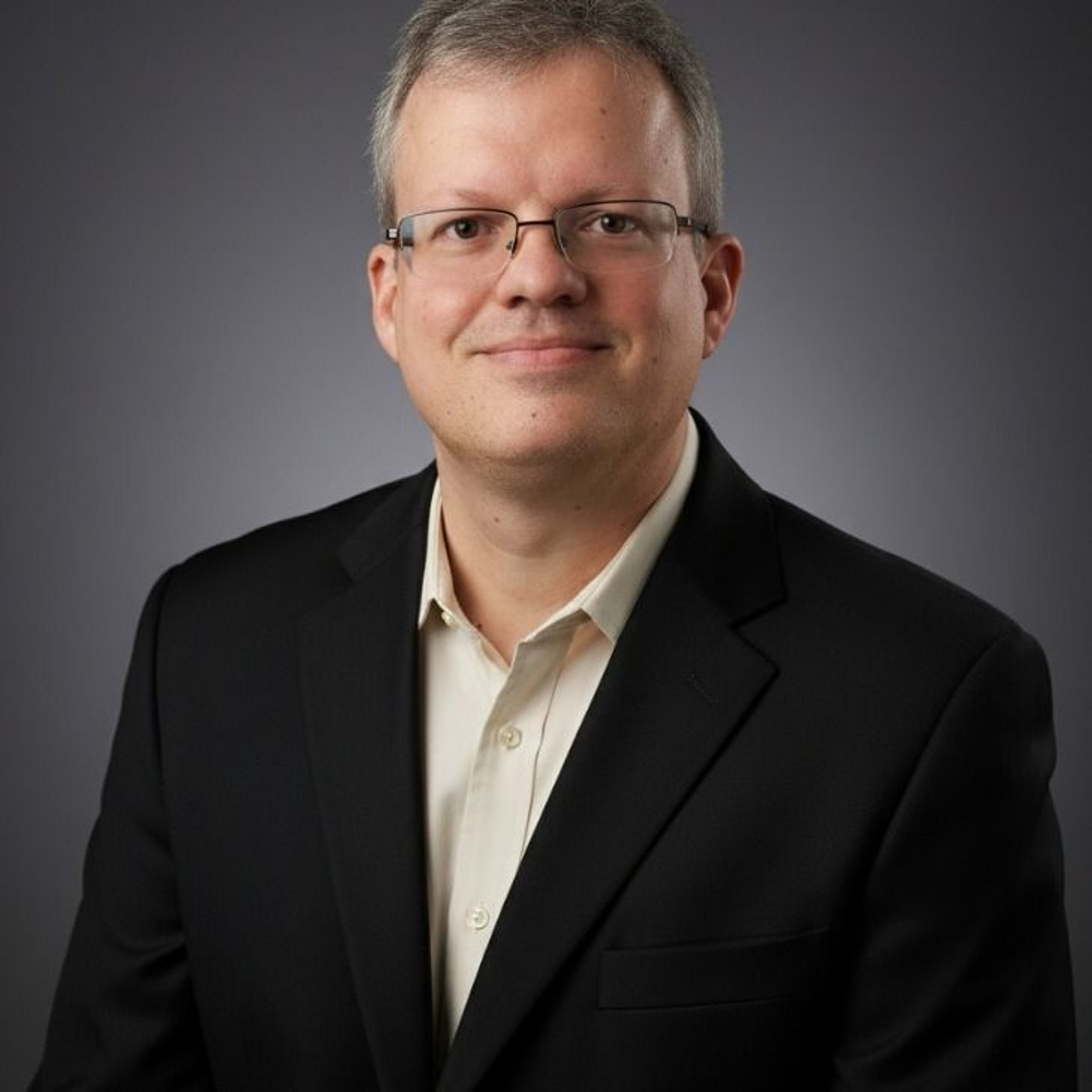 Dr. Christian Naurath