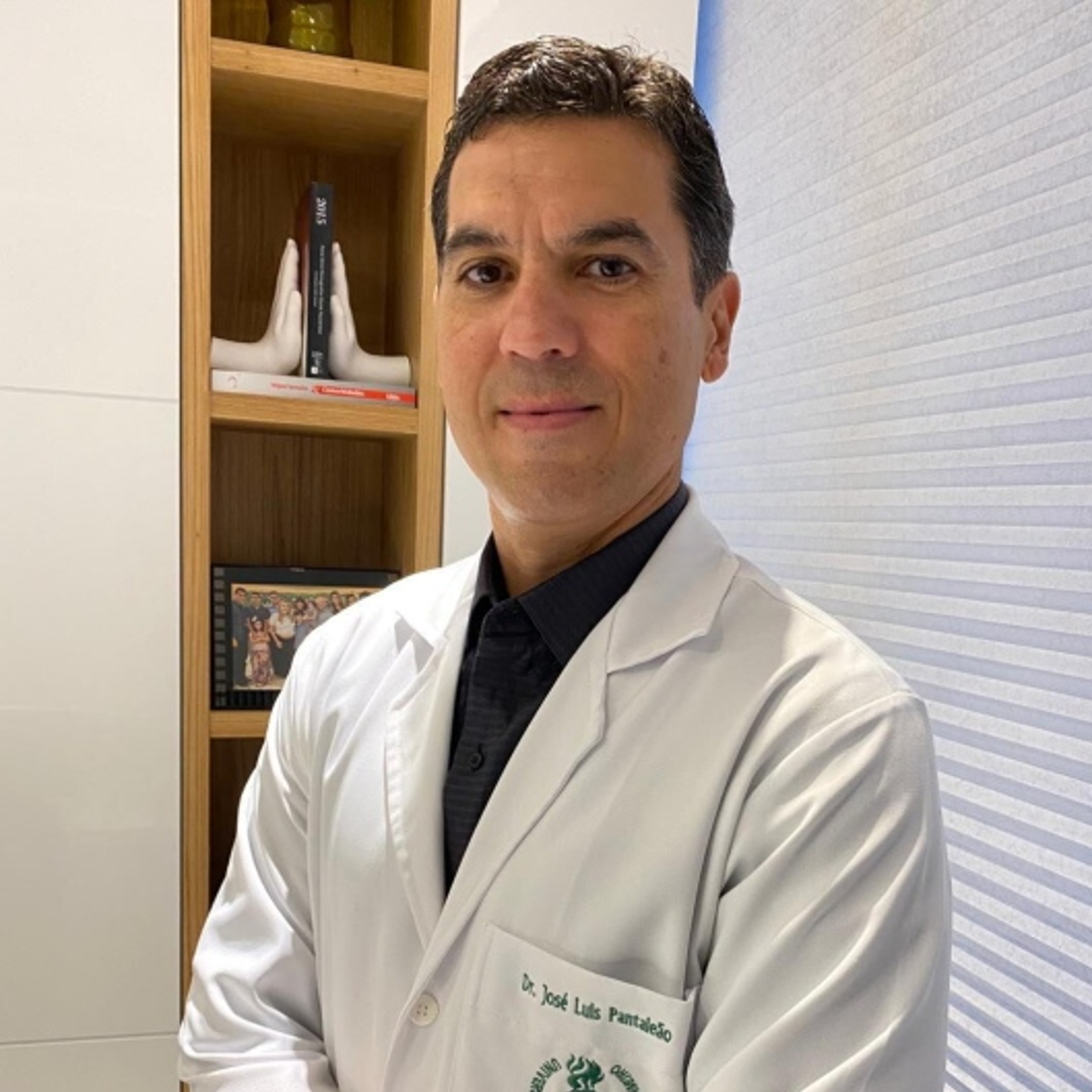 Dr. José Luis