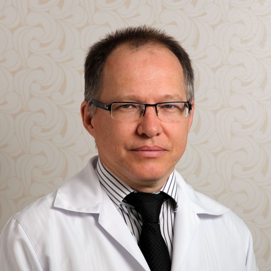 Dr. Murilo Valle
