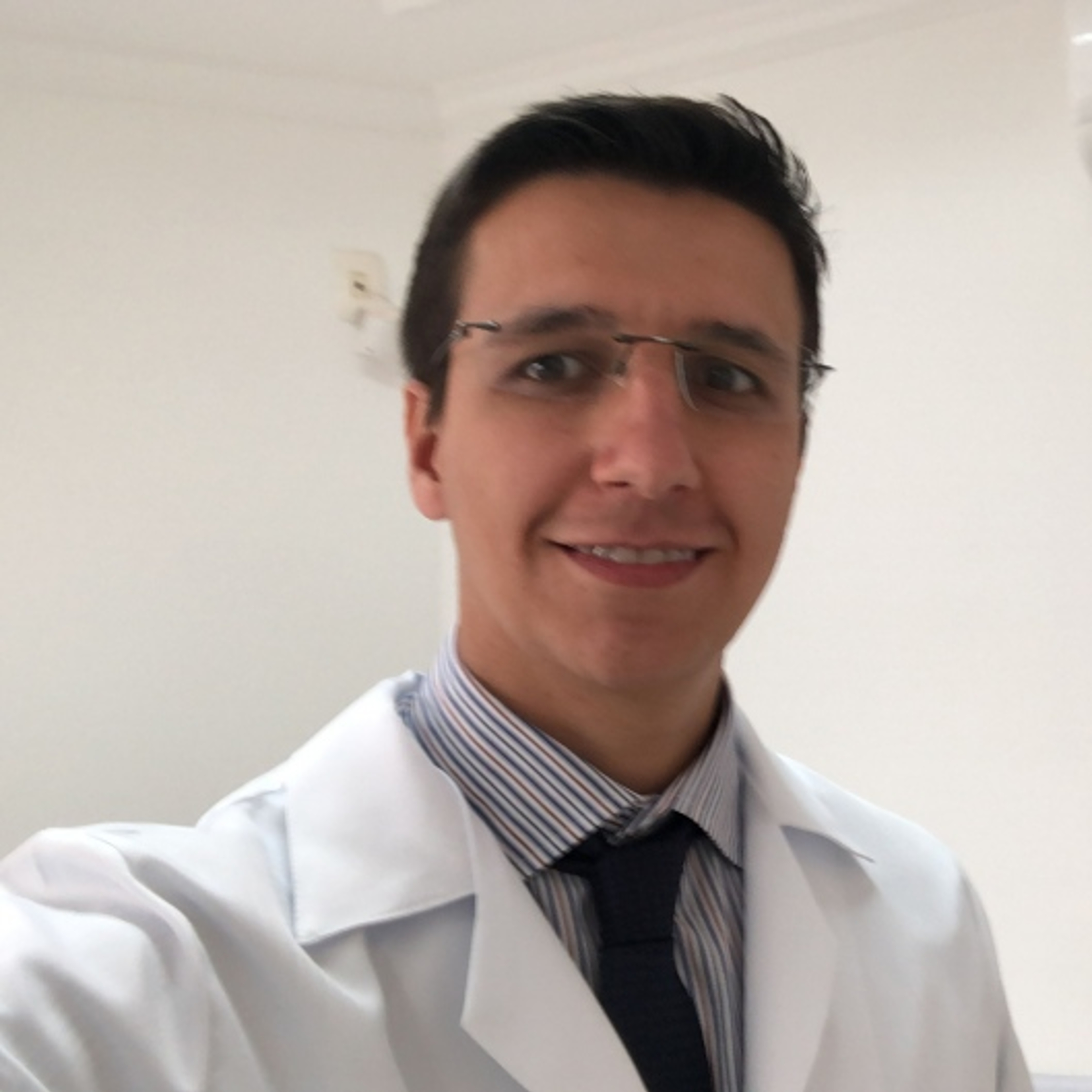 Foto de Dr. Fábio Galvão